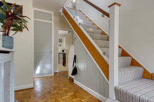 Entrance Hall- click for photo gallery